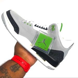 Air Jordan 3 Retro Tinker Smoke Grey / Chlorophyll